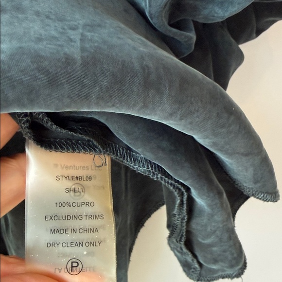 Top - Picture 10 of 11